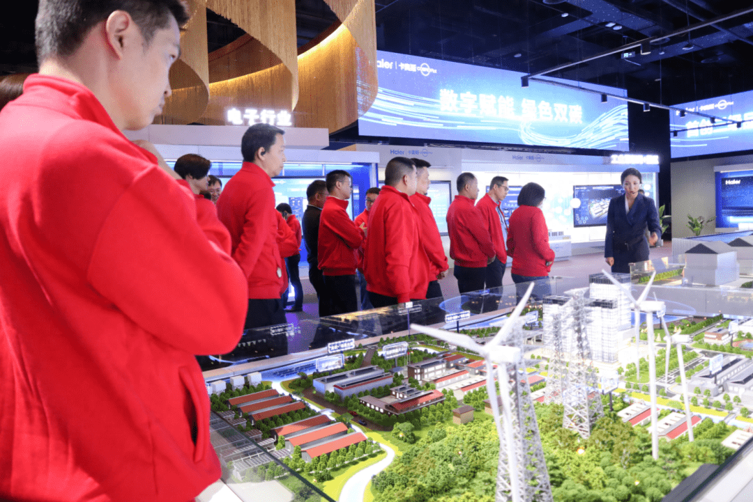 走進海爾中央空調互聯工廠 文化驅動企業(yè)創(chuàng)新